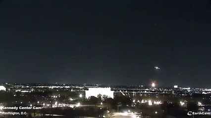 Crash aérien à Washington : Un avion avec 64 passagers et un hélicoptère sont entrés en collision