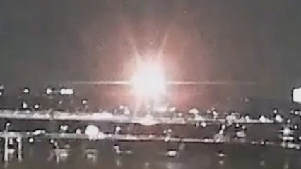 Audio de la torre de control en Washington D.C tras el accidente aéreo: "¿Has visto eso?"