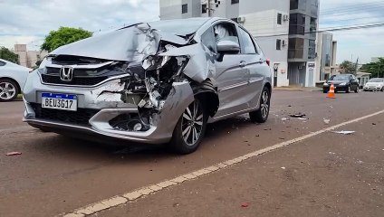 Mais um acidente registrado na rua Vitória nesta manhã