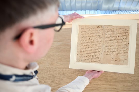 Letter written by Mary Queen of Scots' six hours before execution to go on display