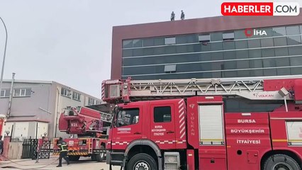 Bursa'da Tekstil Fabrikasında Yangın: 1 İtfaiye Eri Yaralı