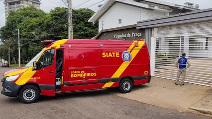 Funcionária cai da escada e fica ferida em condomínio no Country