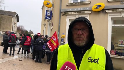 Une réorganisation incendiaire pour les facteurs
