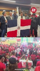 Leones del Escogido reciben la Bandera Nacional para la Serie del Caribe en México