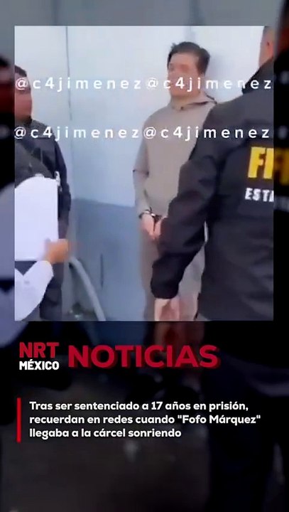 Usuarios han rescatado imágenes y videos del influencer llegando sonriente a la cárcel, contrastando su actitud inicial con la gravedad de su situación actual