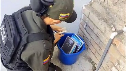 Video: Escondían celulares en biblias para ingresarlos y extorsionar en la cárcel de Cómbita