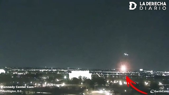 Un helicóptero se estrello contra un vuelo de American Airlines