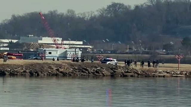 Autoridades descartan que haya supervivientes de accidente aéreo en Washington