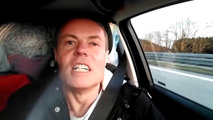 Dario Greggio guida la macchina