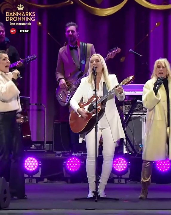 KLIP 1;2 | Anne, Sanne, Lis - Smuk og dejlig | Danmarks dronning - den største tak | Kongens Nytorv - 12 Januar 2024 | DR & TV2