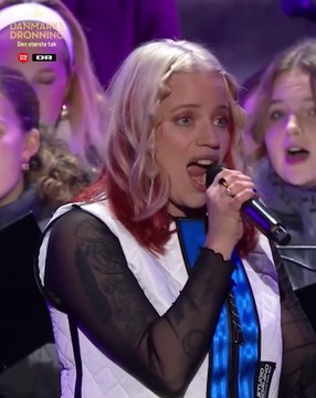 KLIP | Katinka Bjerregaard og DR Pigekoret - Du kom med alt det, der var dig | Danmarks dronning - den største tak | Kongens Nytorv - 12 Januar 2024 | DR & TV2
