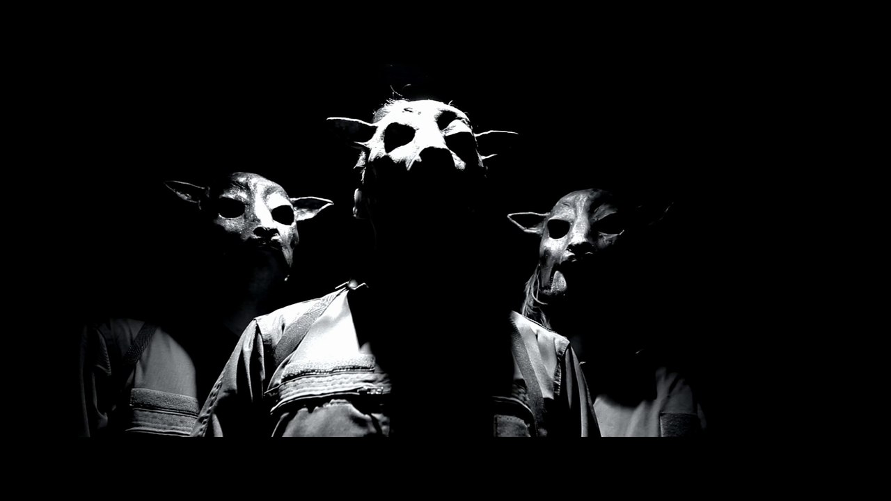 A TOUT PRIX 1080P (English Subtitles)