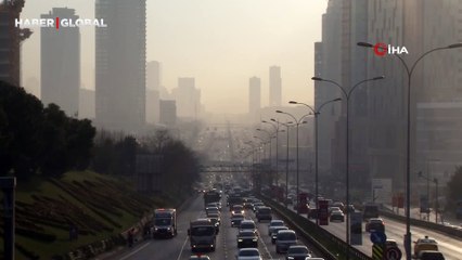 İstanbul'da hava kirliliği sis ve pusa neden oldu