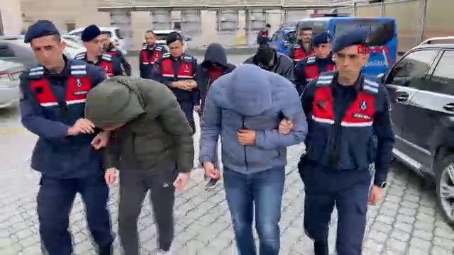 Samsun merkezli 4 ilde yasa dışı bahis operasyonu; 6 gözaltı