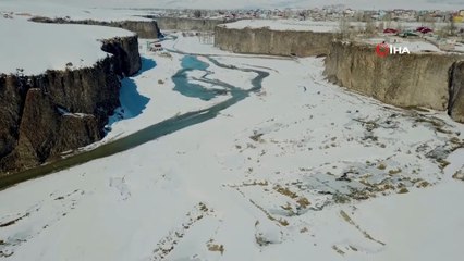 Havadan görüntüsüyle büyülüyor! Bu kanyon adını nehirden alıyor