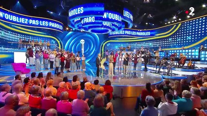 N'oubliez pas les paroles : Nagui joue les cupidons avec Benoît