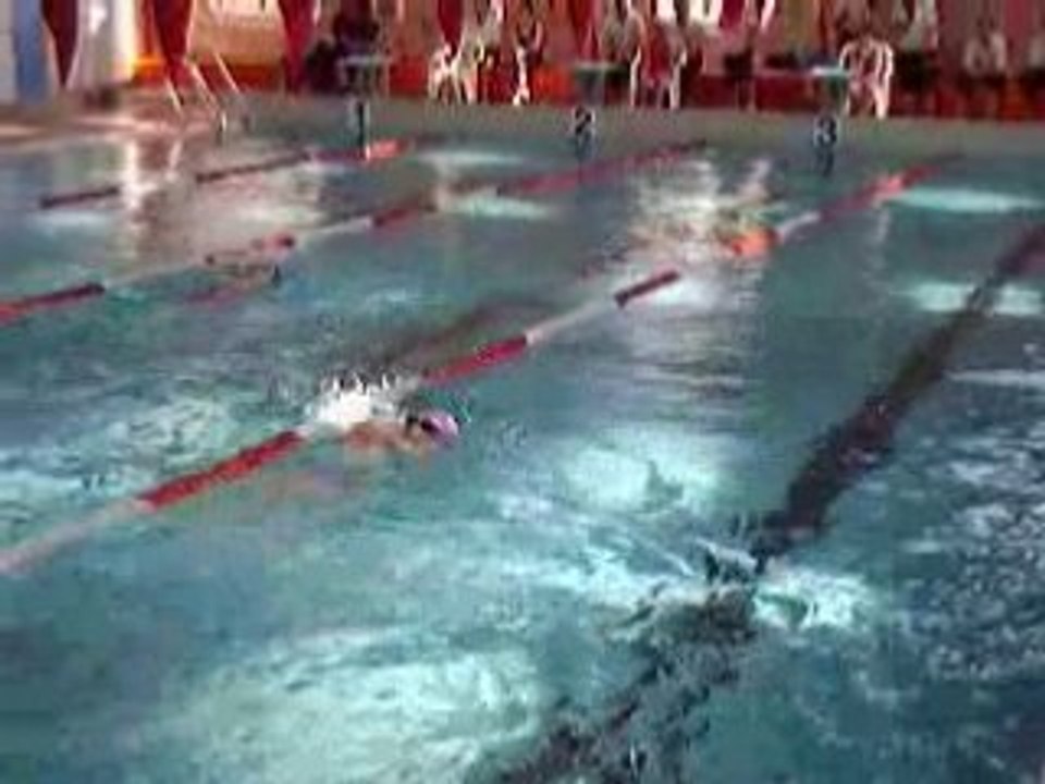 Coupe départementale Poussins 50m dos Amandine