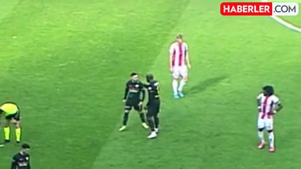 Kadro dışı kalmıştı! Takım arkadaşını tokatlayan Süper Lig oyuncusuna bir şok daha