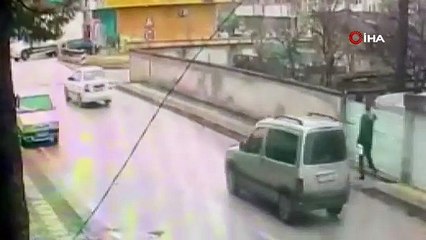 Sahte Yüzbaşı Altınları Çaldı Ama Polisten Kaçamadı