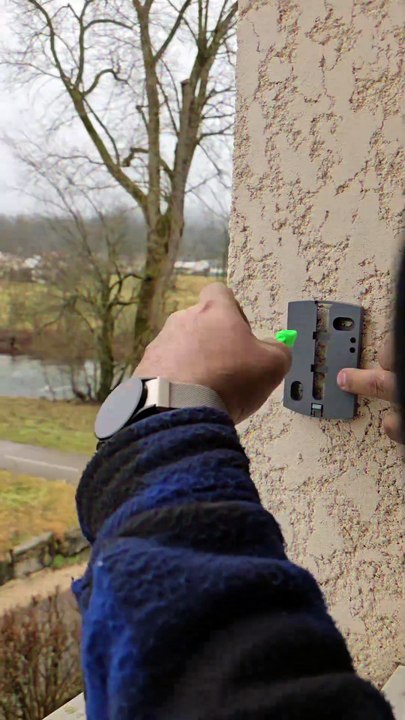 #plombier #chauffagiste #chauffage #sanitaire #plumber #viral_video #fyp #for #foru Sarl Kdpm installation d'une mi pro sense radio Saunier Duval
