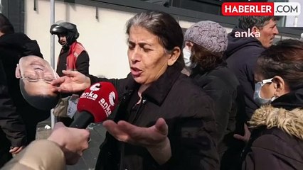 İmamoğlu'na Destek İçin Adliye Önünde Toplandılar