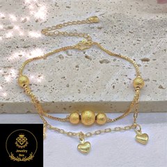 How the Tassel Adds Charm and Movement to the Anklet