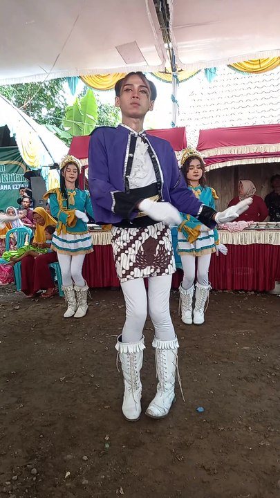 nirwana mongkle mongkle