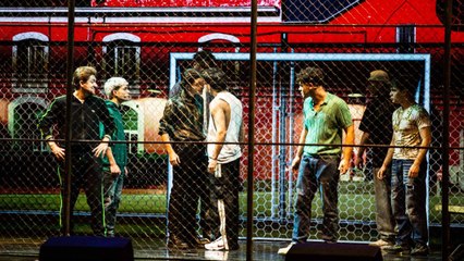 «Mare fuori», il musical: successo per la prima al Teatro Brancaccio