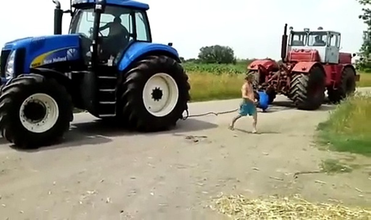 New Holland T8030 Vs  K701