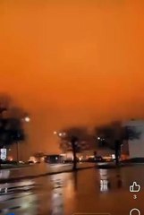 Small plane crashes in Philadelphia, caught on camera