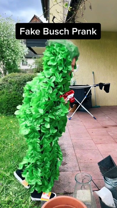 Hilarious Reactions to Epic Comedy Moments You Can’t Miss