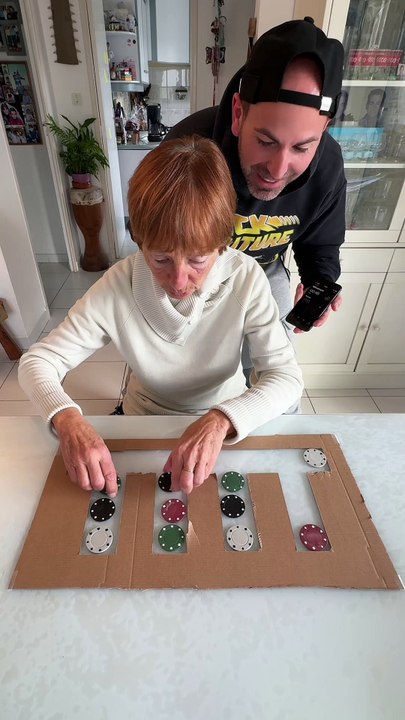 QUI VA RÉSOUDRE CE JEU EN 1 MINUTE ? ( puzzle maison )