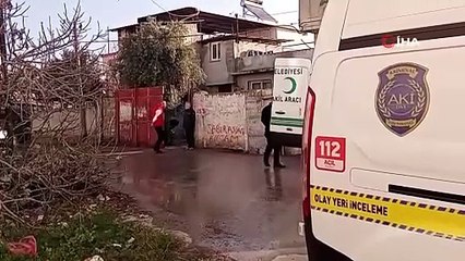 Genç kadın av tüfeğiyle öldü