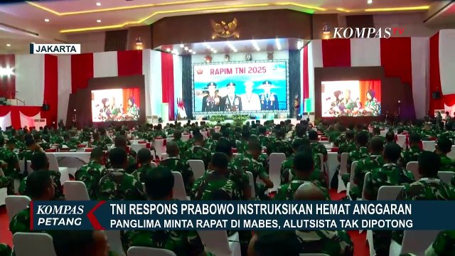 Menhan RI Kunjungi Kapal Induk Perancis di Lombok