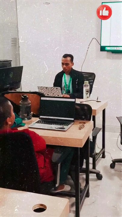 Level up your Linux skills with our Red Hat Linux classes at Craw Academy