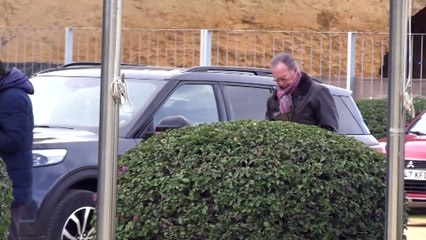 ¡A toda prisa! Gabriela Guillén es preguntada por el orden de los apellidos de su hijo