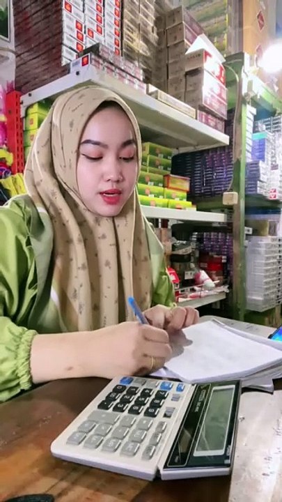 Express billing lady