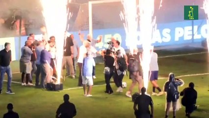 El '10' vuelve a casa: Neymar se reencuentra con la 'torcida' del Santos