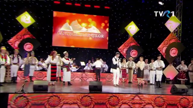 Andreea Haisan - Bade, bade si iar bade (Fest. „Cantecele muntilor” - TVR 1 - 29.08.2021)