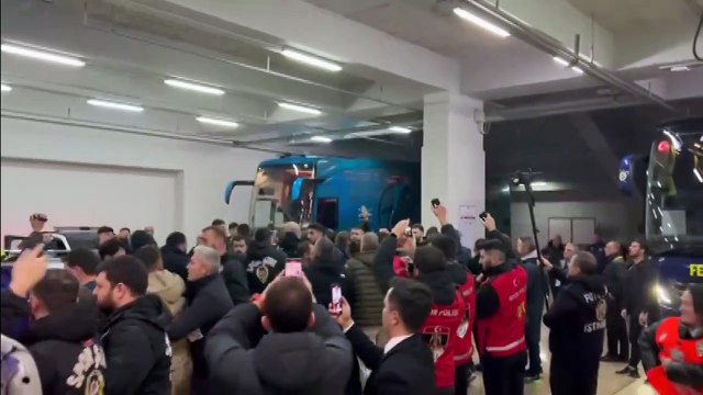 Fenerbahçe - Çaykur Rizespor maçı sonrası kavga!