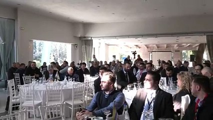 Το Επιμελητήριο Φθιώτιδας προσέφερε τοπικά προϊόντα του νομού στον Όμιλο "Τσάκος"