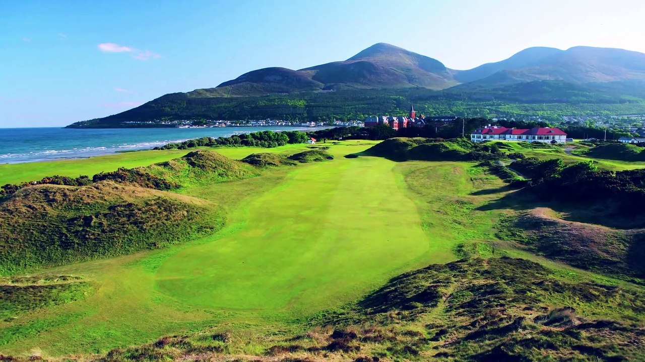 Where Is The Most Dramatic Golf Hole In The UK?