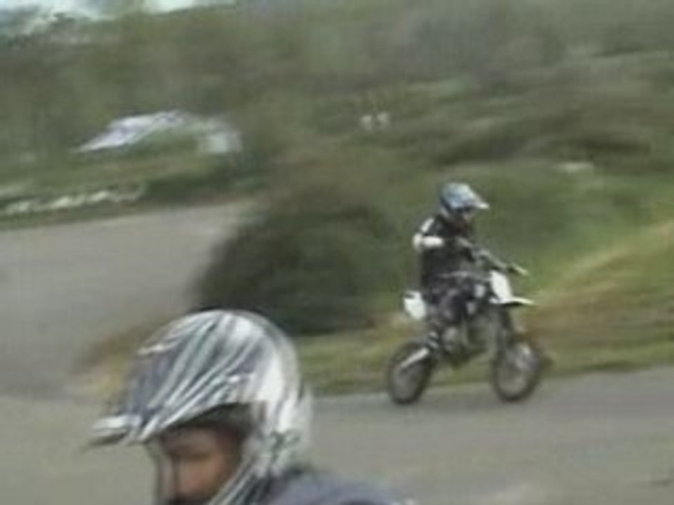Supermotard CHALLANS groupe7 partie2sur2