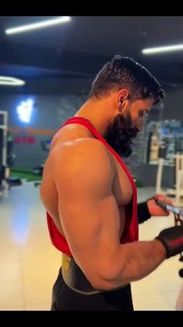 bicep workouts, subscribe for more daily fitness tips, #fitness #fitnessmotivation #shorts