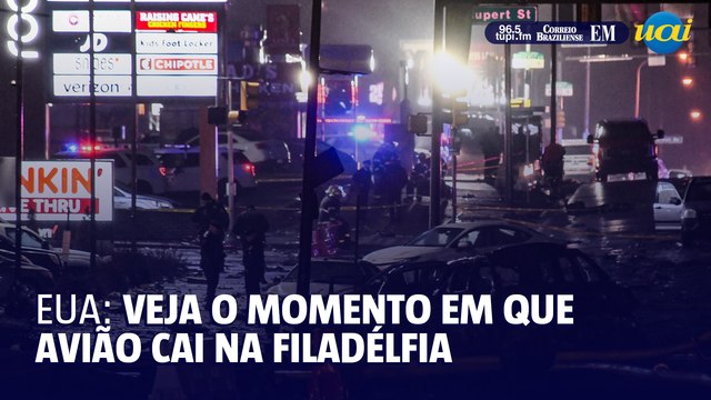 Veja o momento em que avião cai na Filadélfia, nos EUA