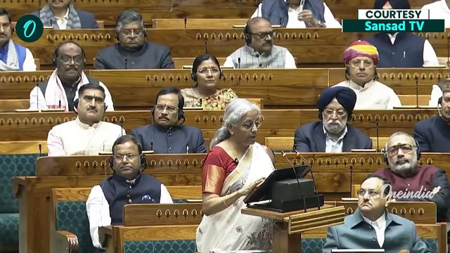 Budget Session 2025: PM Modi ने संसद में जोड़े Nirmala Sitharaman के सामने हाथ | वनइंडिया हिंदी