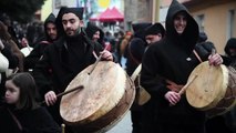 Il Carnevale a Teti con le maschere da tutta la Sardegna
