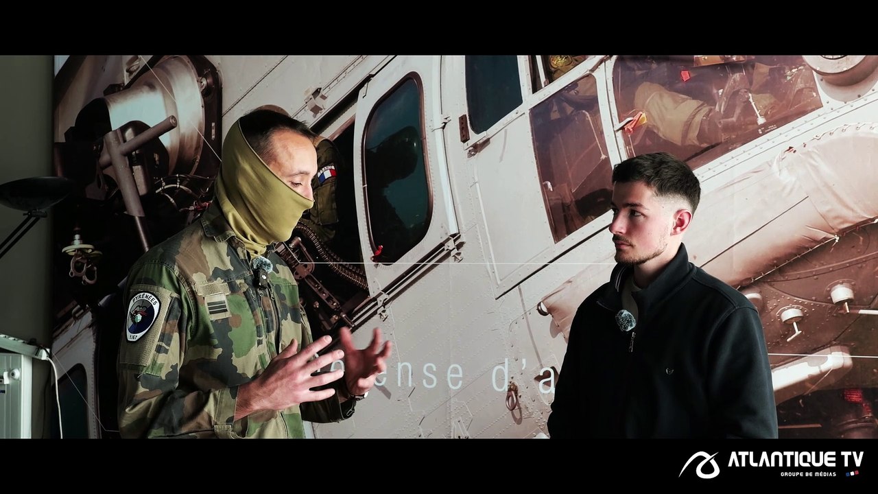 Un jour, un métier dans l'armée | PILOTE/MÉCANICIEN D'HÉLICOPTÈRE (armée de l'Air et de l'Espace)
