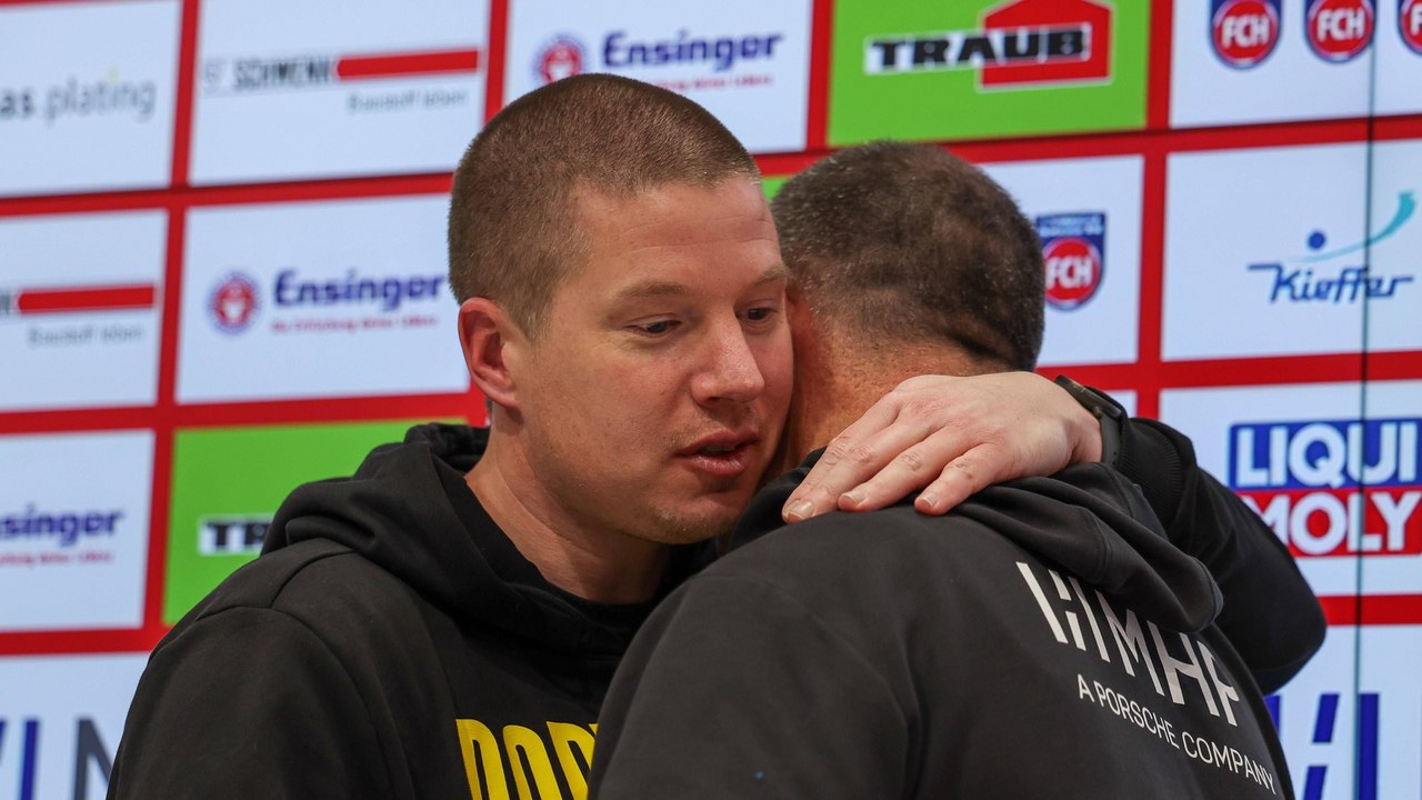 Tullberg voll des Lobes für Schmidt: 'Sagt man auf Deutsch so, oder?'