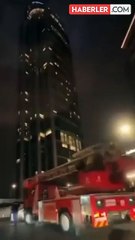 Üsküdar'daki Emaar AVM'de yangın paniği